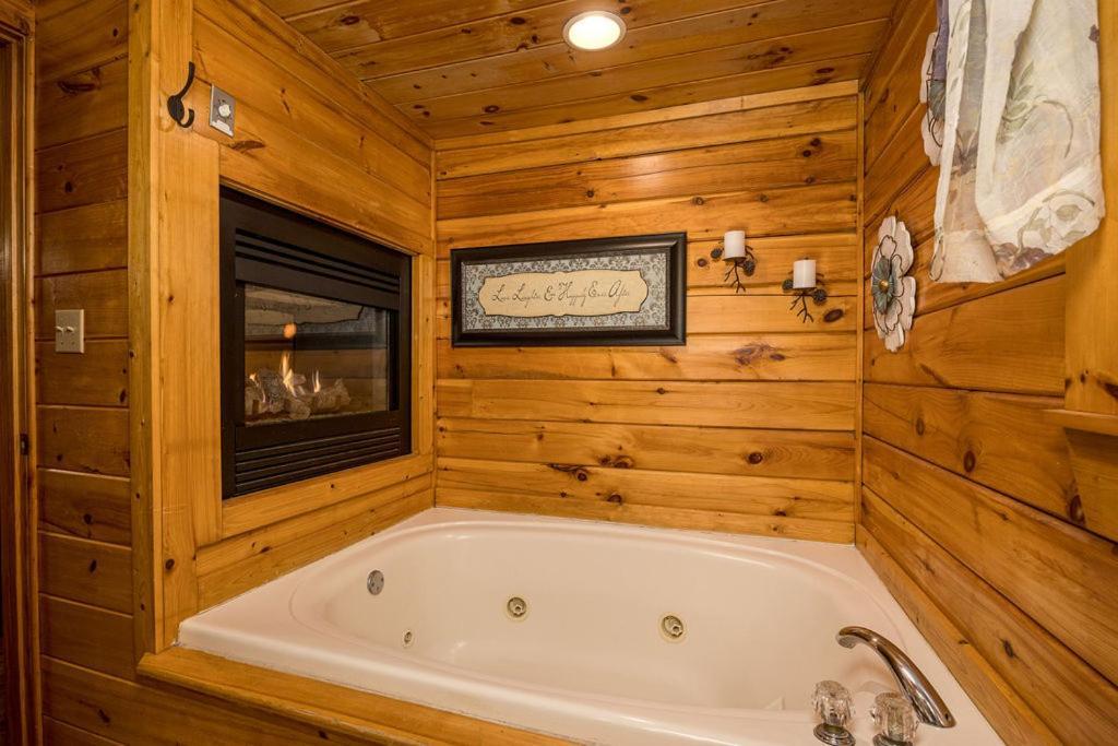 Chalet Happily Ever After By Eden Crest *